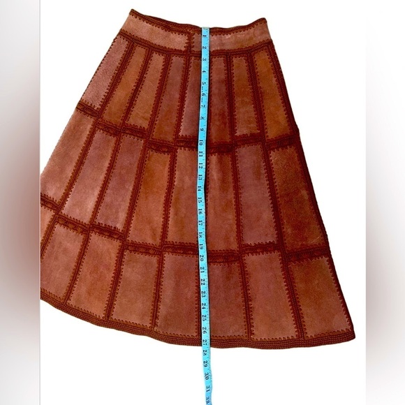 RUFFIAN’S - Women’s vintage 1960s Ruffians brown suede leather - Picture 7 of 13